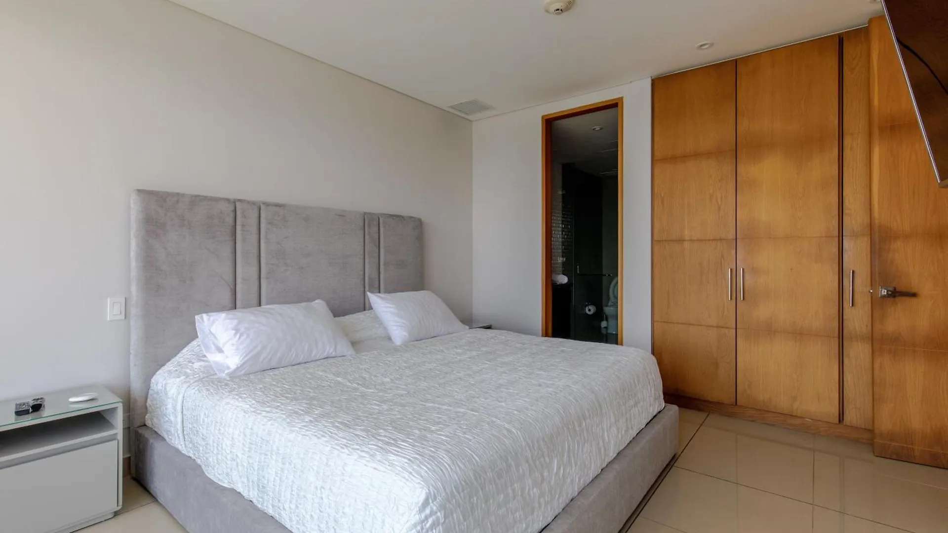 Apartamentos En Edificio H2 Bocagrande Cerca Al Mar Cartagena