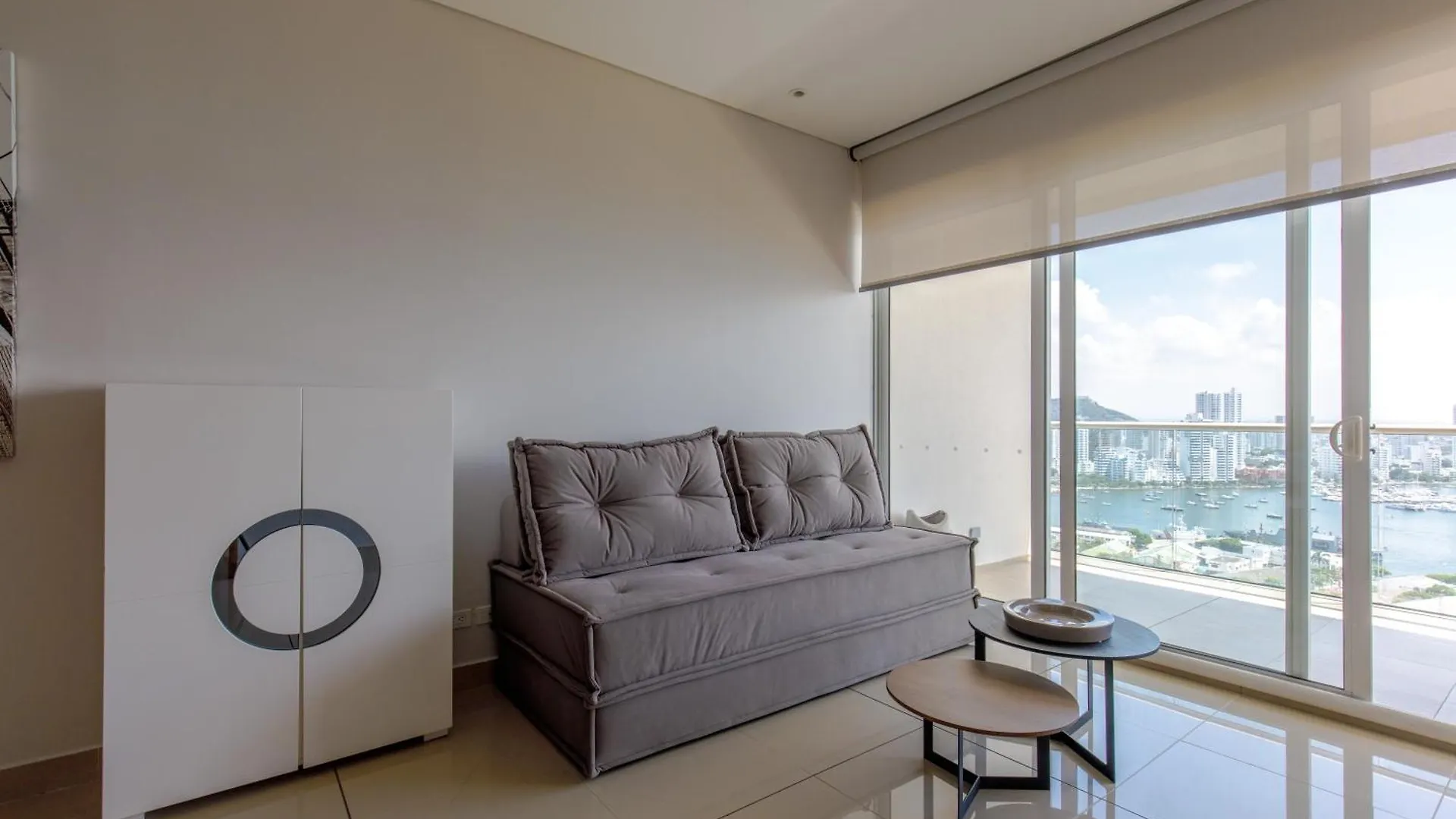 Apartamentos En Edificio H2 Bocagrande Cerca Al Mar Cartagena Apartmán
